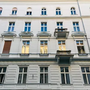 Appartement Eclectic Luxury & Spacious 2br Ac In Center, Boedapest